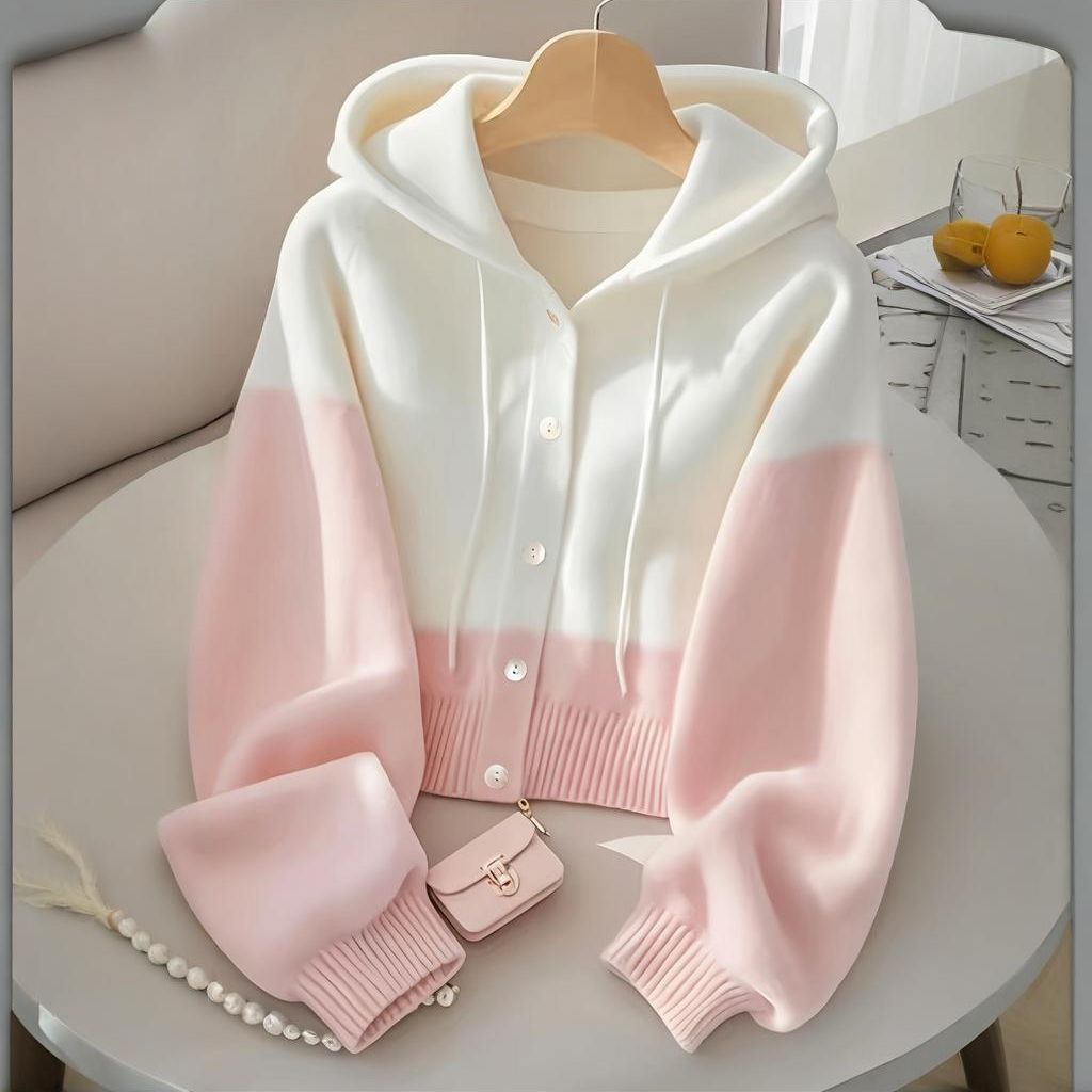 Women' s Gradient Hooded Knit Cardigan